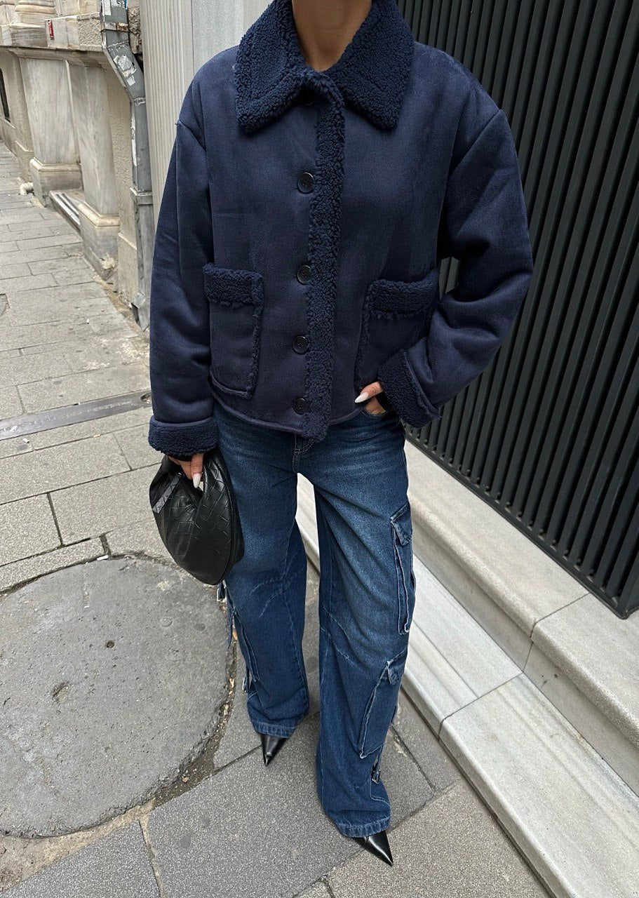 Suede coat with fur inside