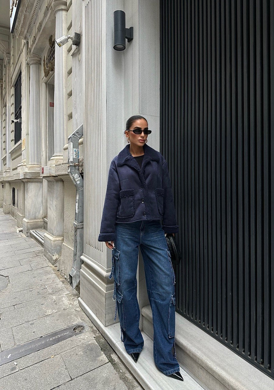 Suede coat with fur inside